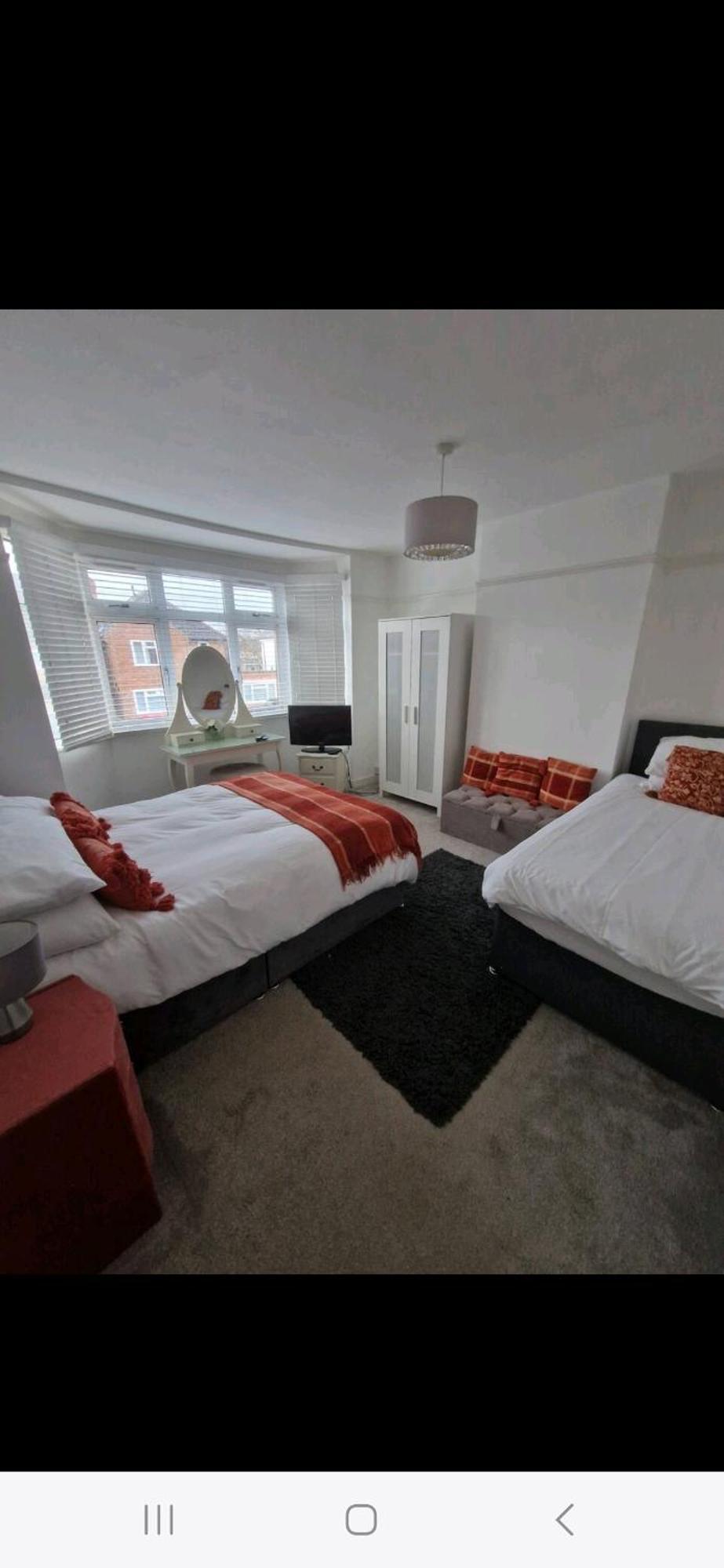 Lovely 3 Bedroom House Free Parking Holiday home Luton (Bedfordshire)
