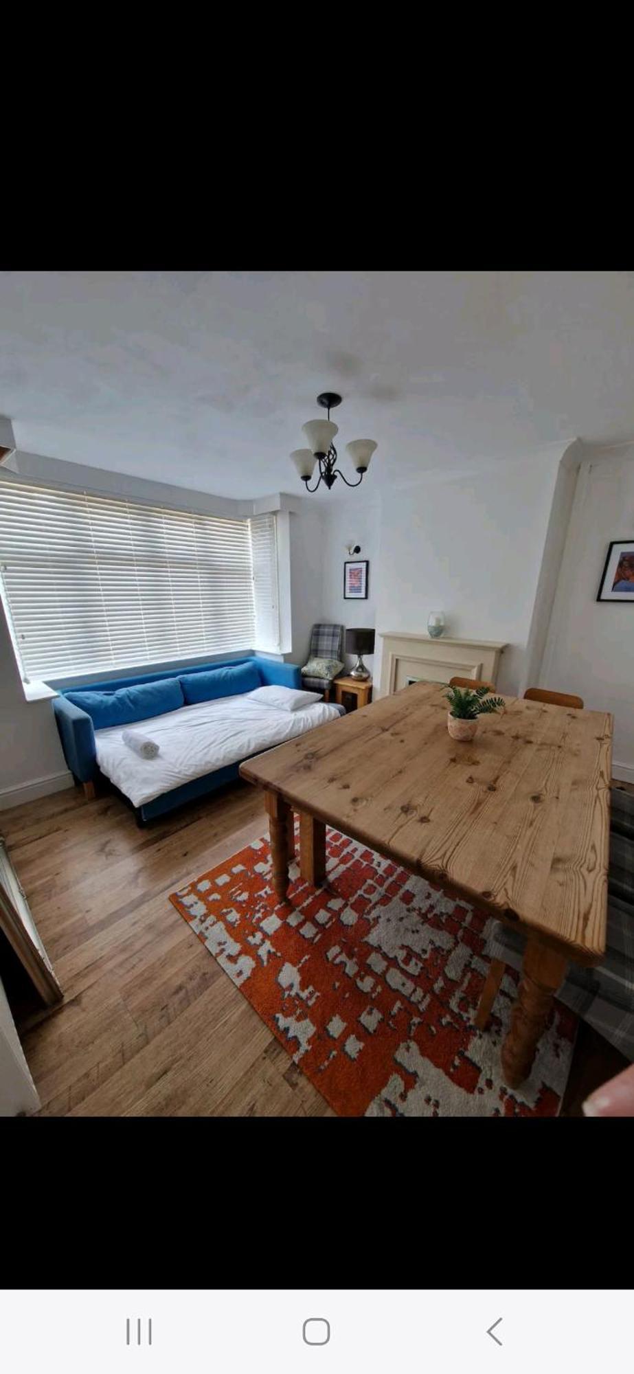 Lovely 3 Bedroom House Free Parking Holiday home